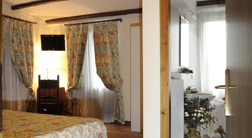 Agriturismo Il Borghetto Crespellano Szoba fotó