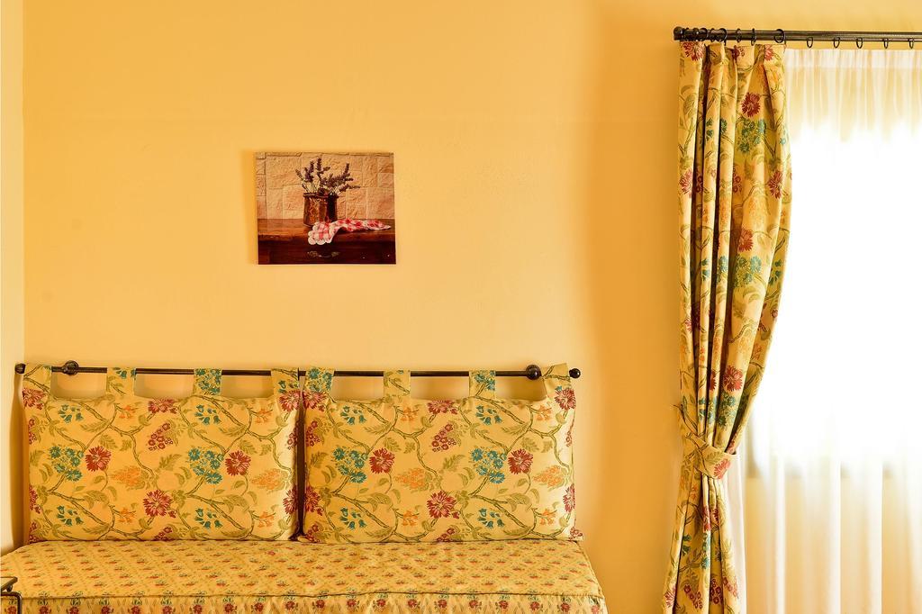 Agriturismo Il Borghetto Crespellano Szoba fotó